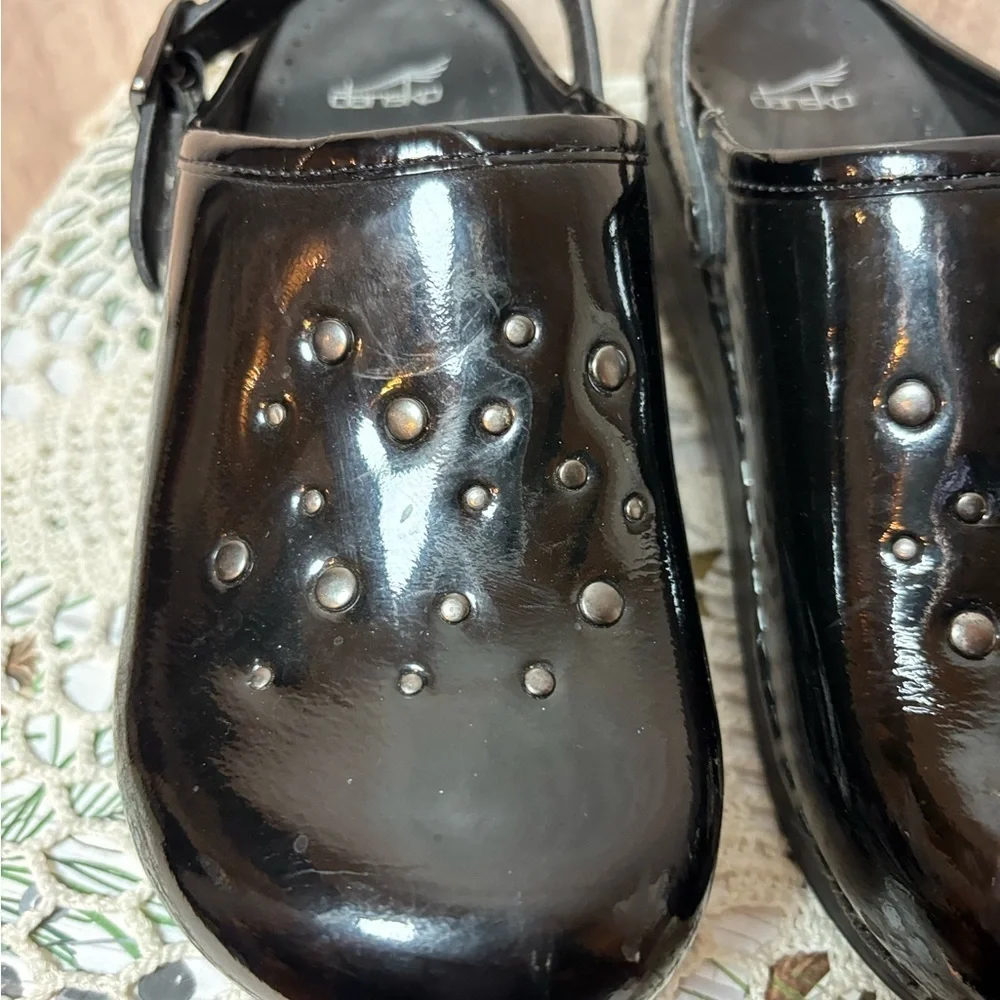 Dansko Jemma Kids Shiny Black Patent Leather Clog Shoes
